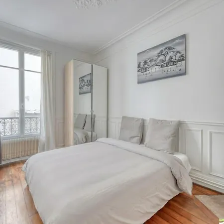 2 Bedrooms Experience In Charm & Elegance Apartment