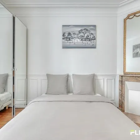 2 Bedrooms Experience In Charm & Elegance Apartment