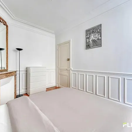 Appartamento 2 Bedrooms Experience In Charm & Elegance *