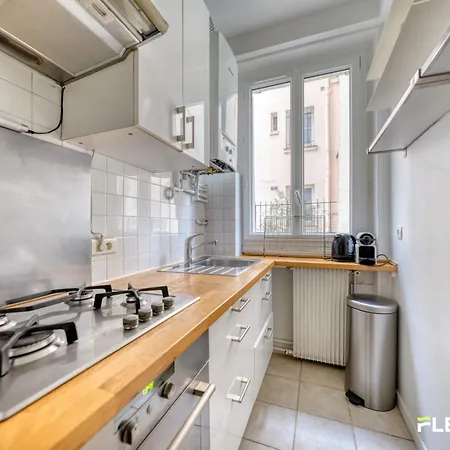 Appartamento 2 Bedrooms Experience In Charm & Elegance *