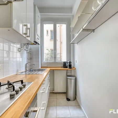 2 Bedrooms Experience In Charm & Elegance Appartamento